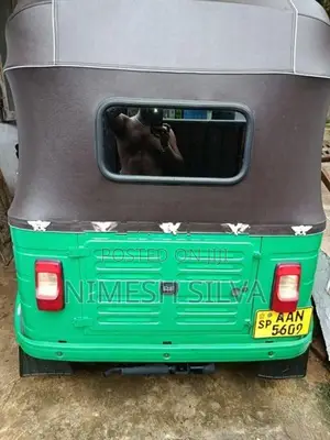 Bajaj RE 4 Stroke 2014