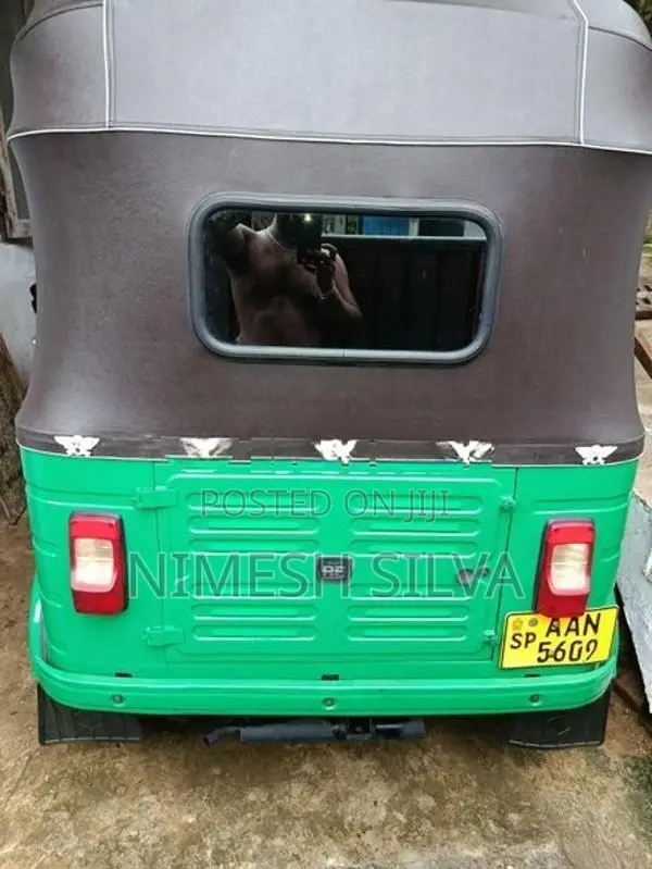 Bajaj RE 4 Stroke 2014