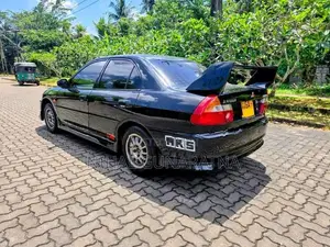 Mitsubishi Lancer CK1 2000