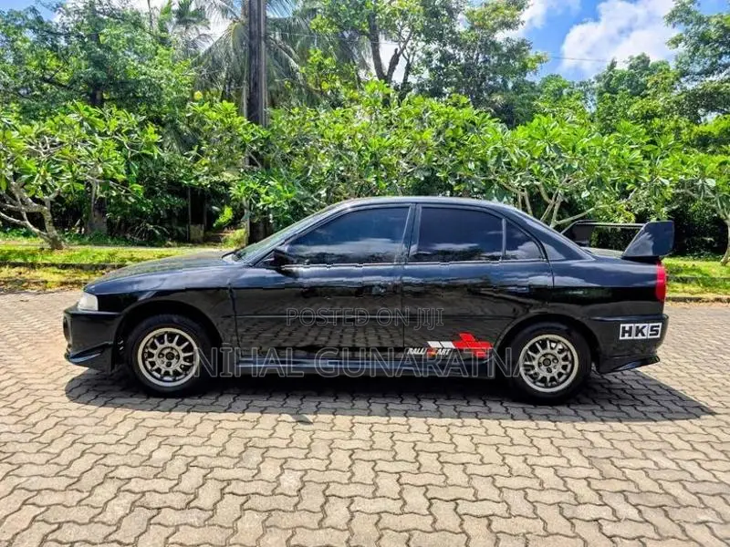Mitsubishi Lancer CK1 2000