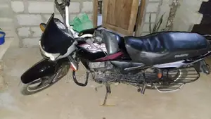 Bajaj Platina 100 2013