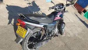 Bajaj Platina 100 2013