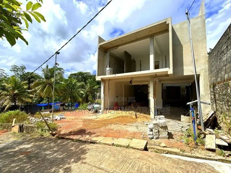 Brand New Box Model Luxury House 🏠 Talawathugoda - Thalawathugoda