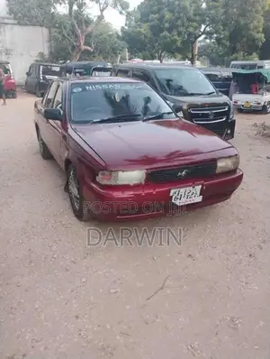 Nissan Sunny 1992
