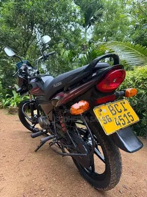 Bajaj Platina 100 2015