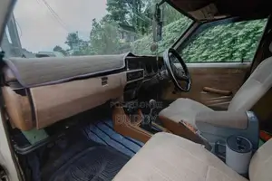 Datsun B11 1979