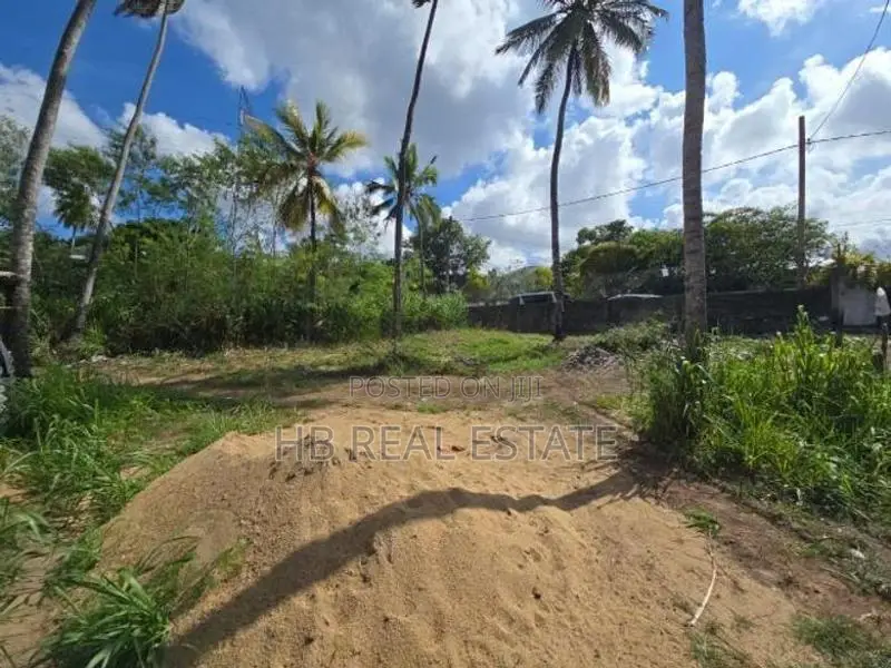 13.10 Perch Residence Land For Sale Koswatta