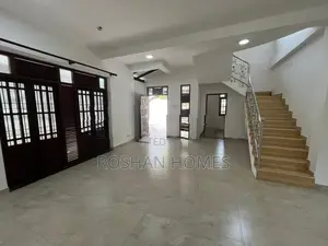 Two-Story House for Sale in Peralanda