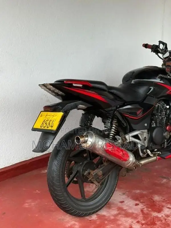 Bajaj Pulsar 180 2008
