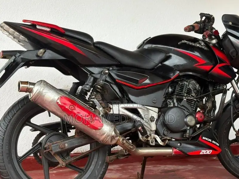 Bajaj Pulsar 180 2008