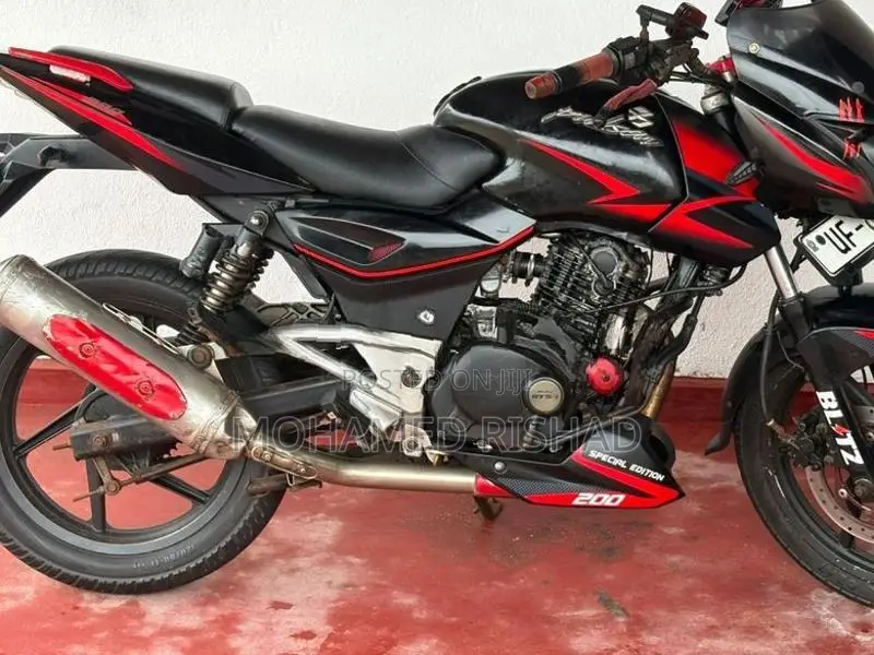 Bajaj Pulsar 180 2008