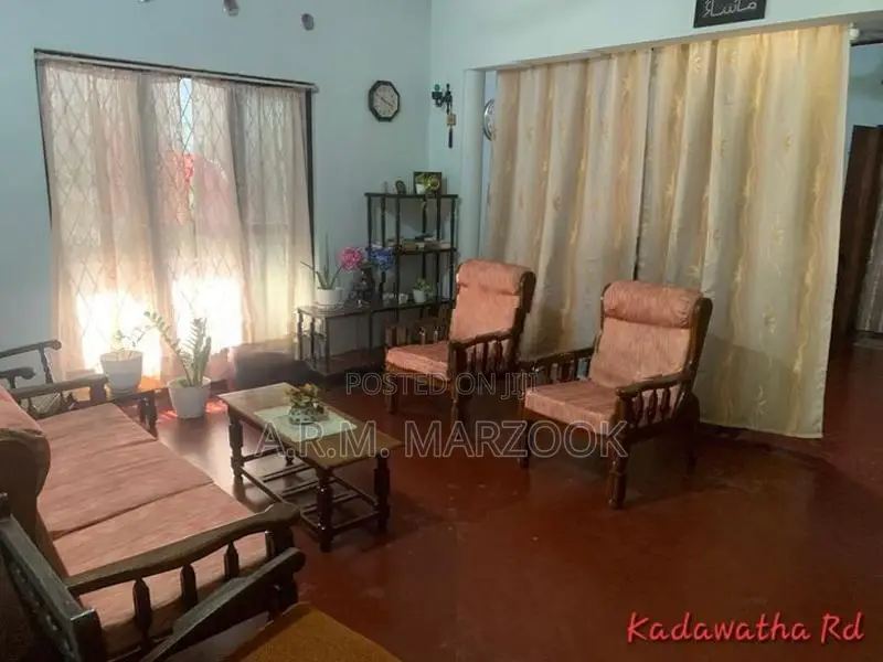 DEHIWALA KADAWATHA RD 7.49 P 3BR & 1BATH UNFURNISHED HOUSE W/LAND SALE
