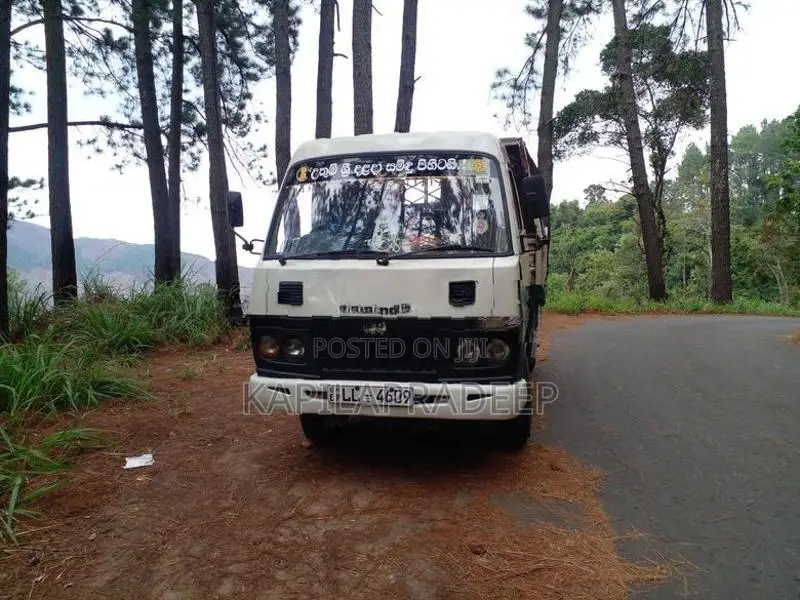 Mahindra DI 3200 2014