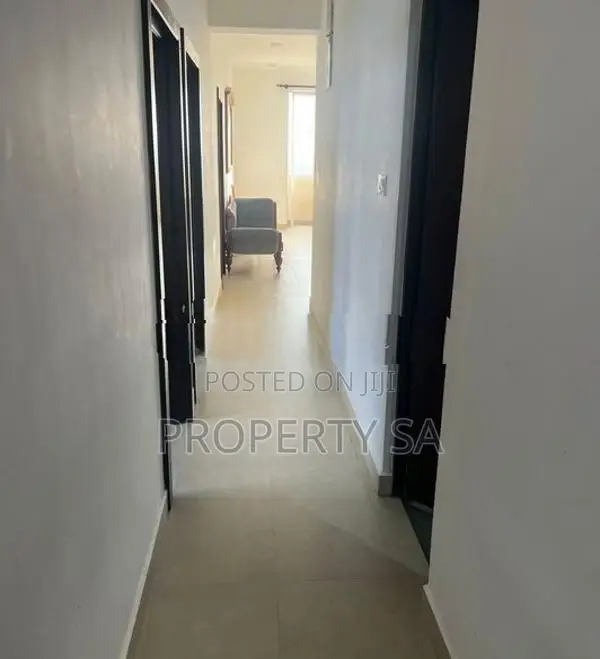 4 Bedroom Apartment for Rent in Colombo 6