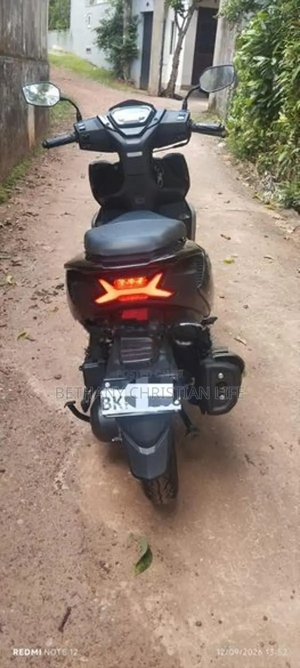 Hero Xoom 110 Xtec 2025