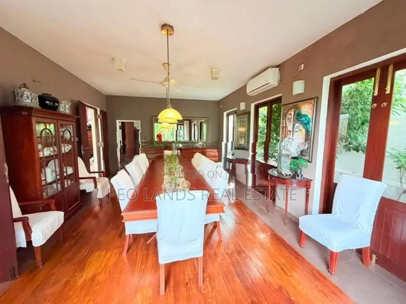 (SH1570) Spacious 6 Bedroom House for Salein Ranpath Rd Kotte