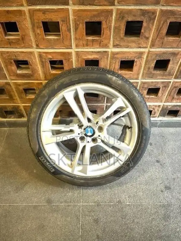 Genuine BMW X3 2015 M Sport 19” F25 Alloy Wheel Tyre 245/45/19 X1 X5