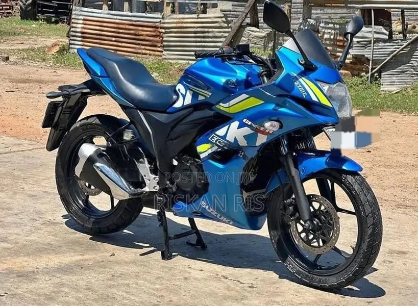 Suzuki Gixxer SF 2017