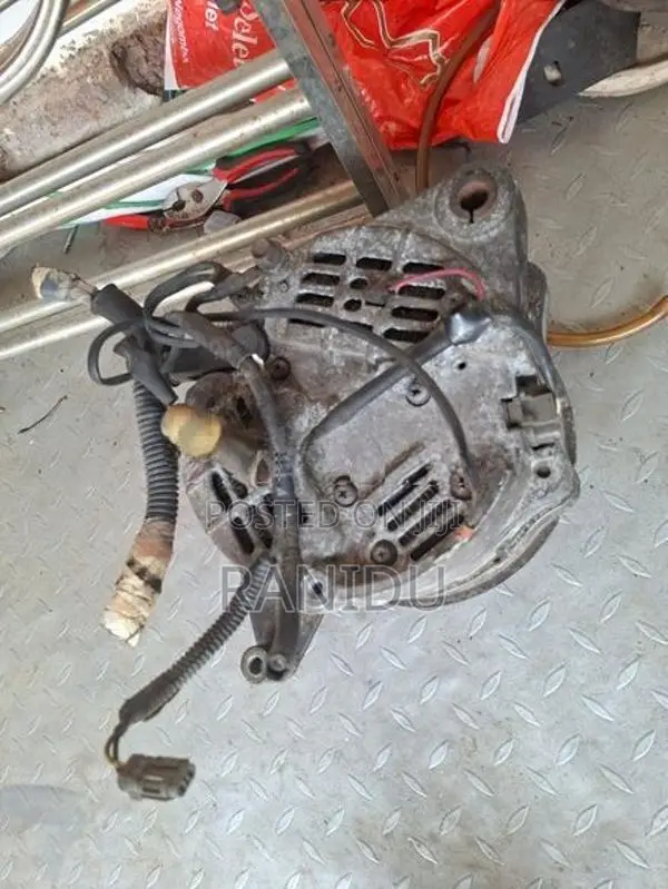 Mitsubishi Fuso Alternator A90 24V