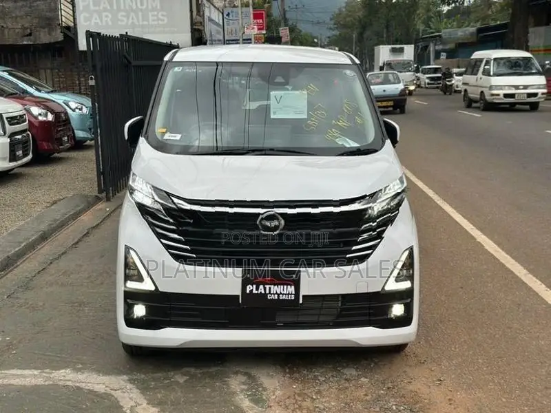 Nissan Dayz Highway Star 2025