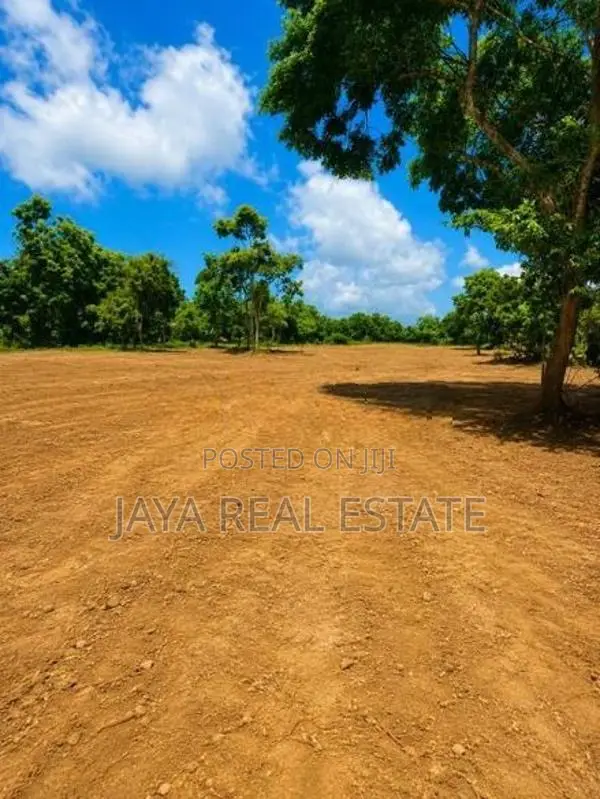 Land for Sale in Rekawa