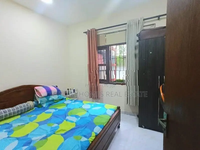 4-Bedroom House with 15 Perches of Land for Sale – Kahathuduwa