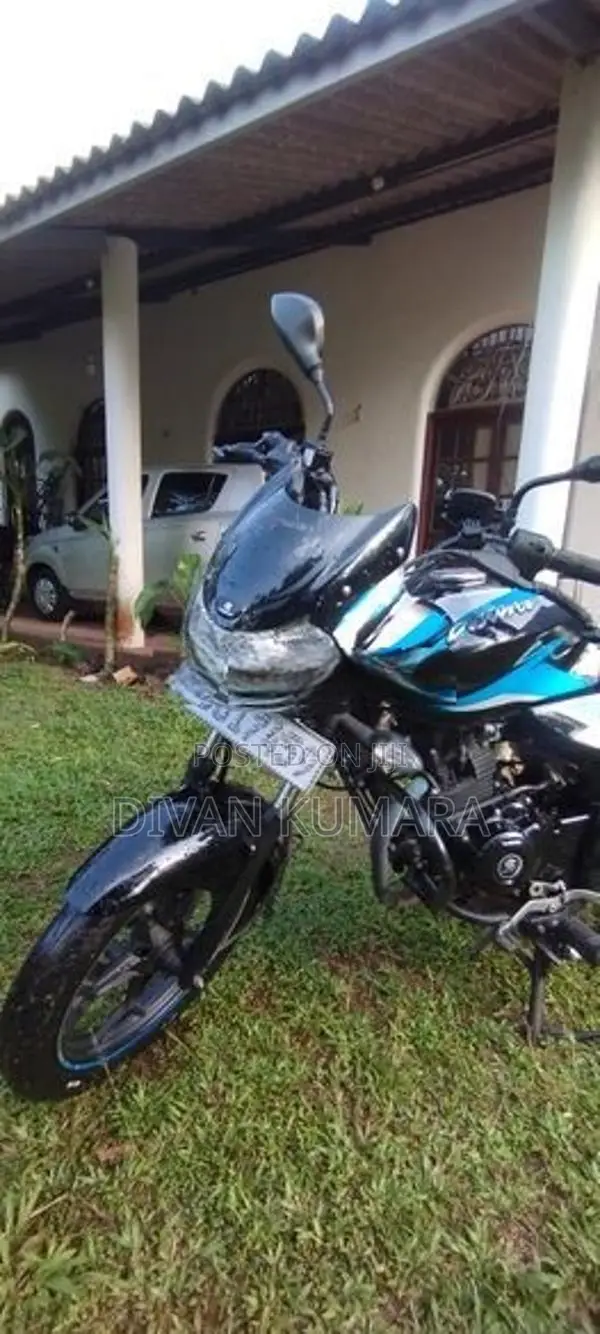Bajaj Discover 125 2024