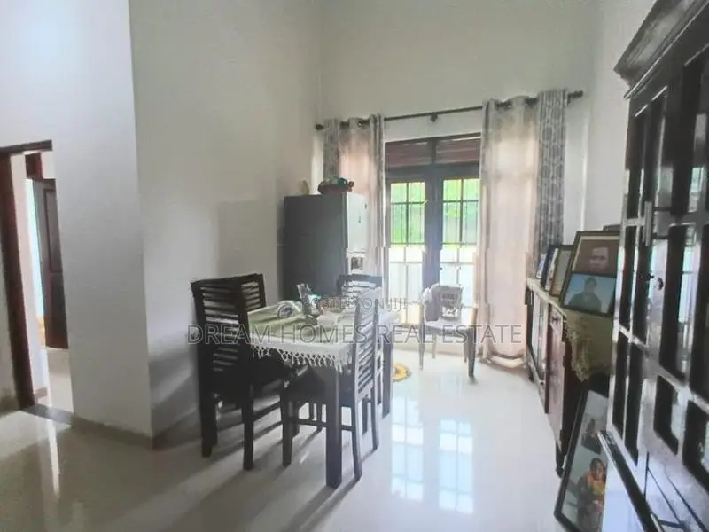 Single-Story House for Sale – Gonapola
