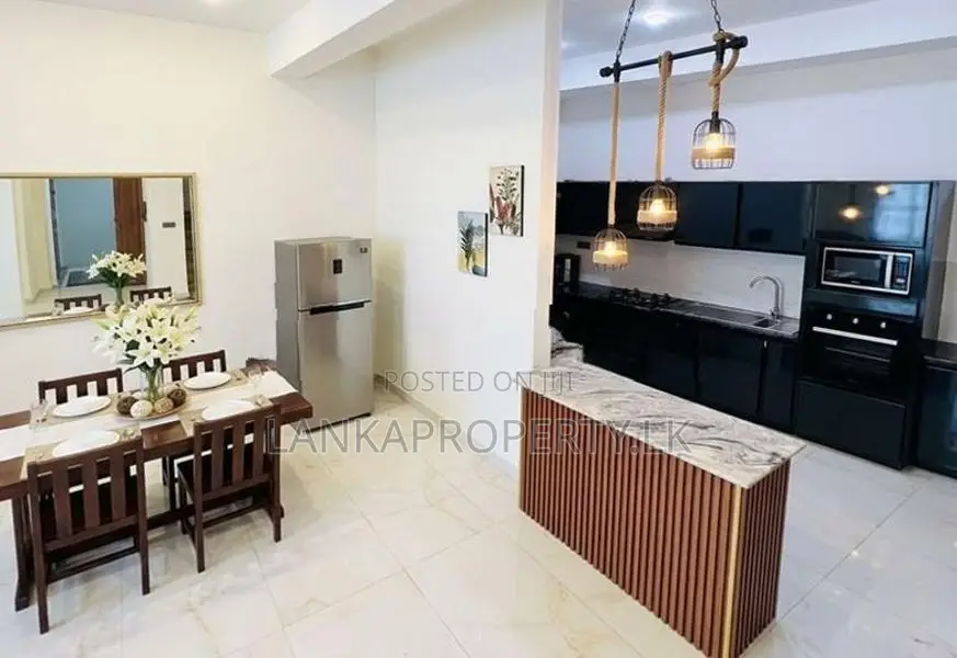 LUXURY 3-STOREY HOUSE FOR RENT – WATTALA