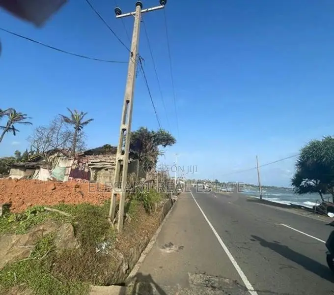 Land for Sale - 40 Perches in Matara (a6676)