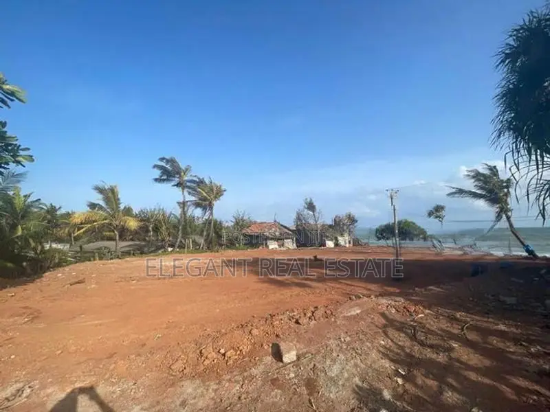 Land for Sale - 40 Perches in Matara (a6676)