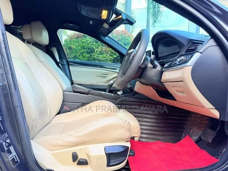 BMW 520d M SPORT 2012