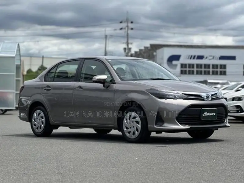 Toyota Axio Corolla EX 2025