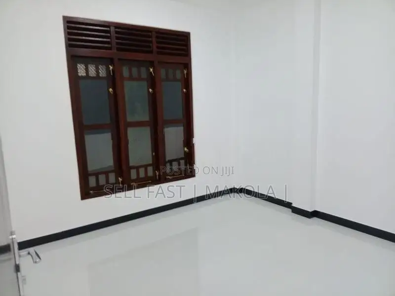 Brand-New Half-Built Two-Storey House for Sale in Kadawatha