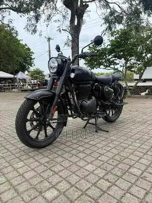 Royal Enfield Classic 350 Stealth Black 2026