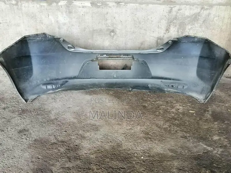 Nissan Leaf (AZE0) Rear Buffer - Reconditioned