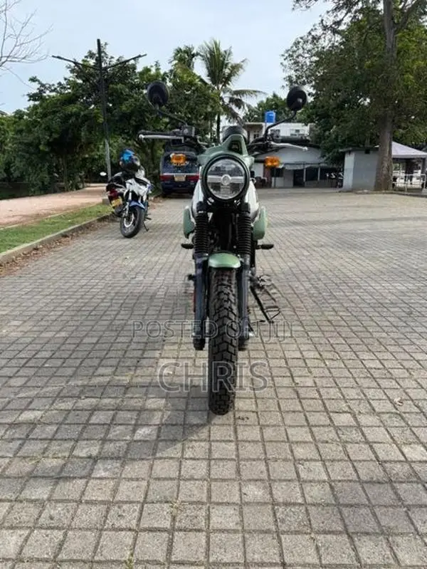Royal Enfield scram 440 2026