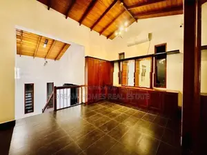 20 Perch Luxury House with Pool Rooftop – Kotte