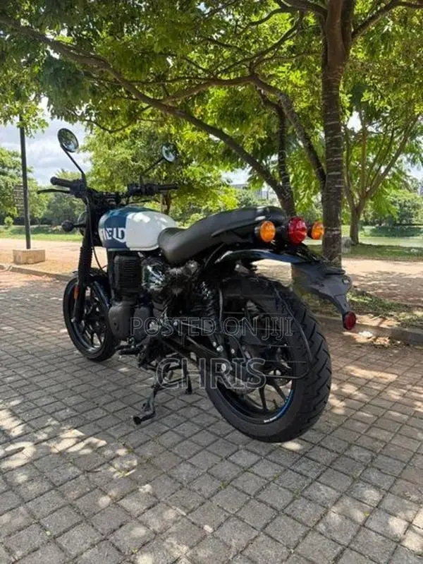 Royal Enfield Hunter 350 Blue 2025