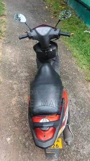 TVS Streak 2010
