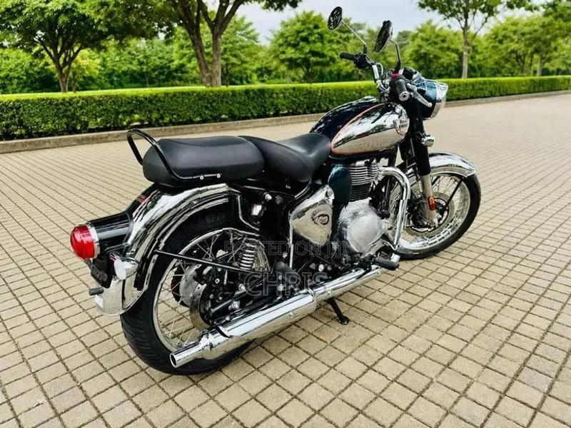Royal Enfield Classic 350 Emerald green 2026