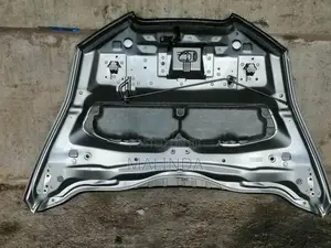 Nissan Leaf (AZE0) Bonnet - Reconditioned