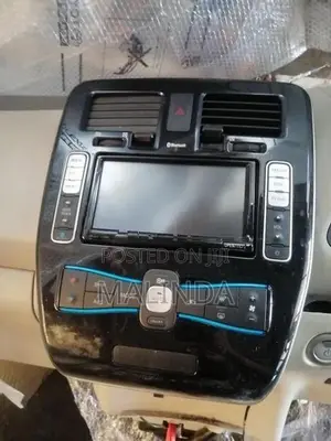 Nissan Leaf (AZE0) Dash Board (2017) - Reconditioned