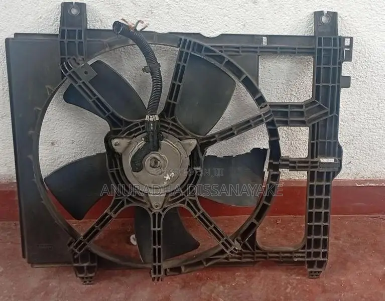 Nissan Tiida - Radiator Fan