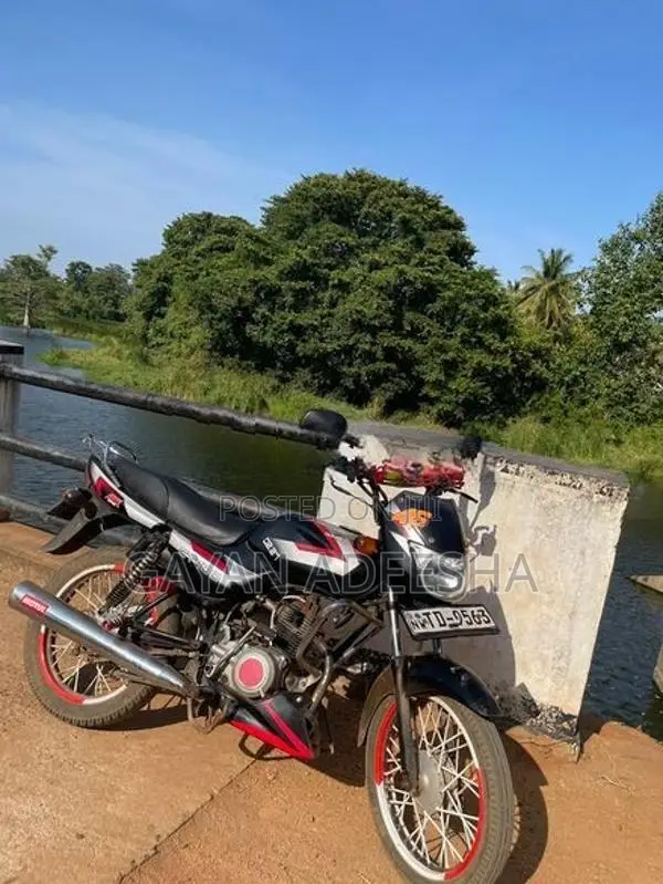 Bajaj CT100 2008