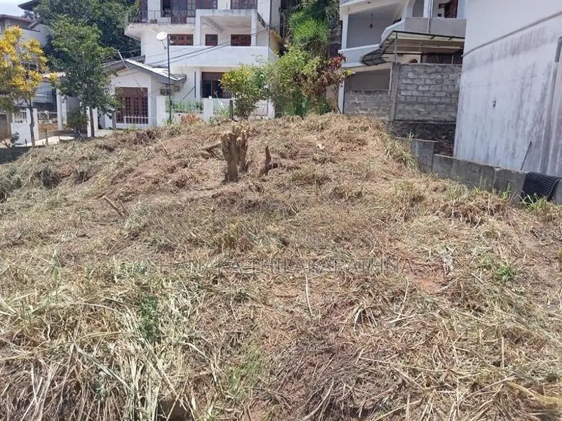 18 Perches Land for Sale – Asgiriya, Kandy