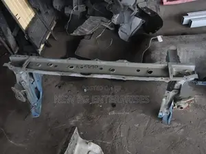 Toyota Belta SCP92 Nosecut Panel