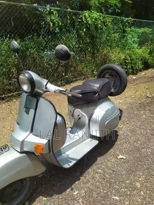 Bajaj Chetak 1989