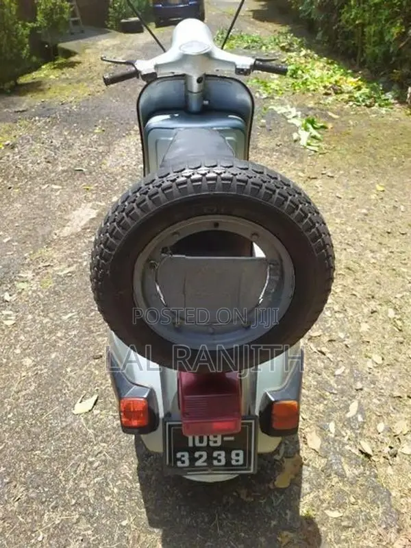 Bajaj Chetak 1989