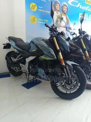 Bajaj Pulsar N160 Premium 2026